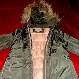 Big Girls Micheal Kors winter jacket … size 10/12